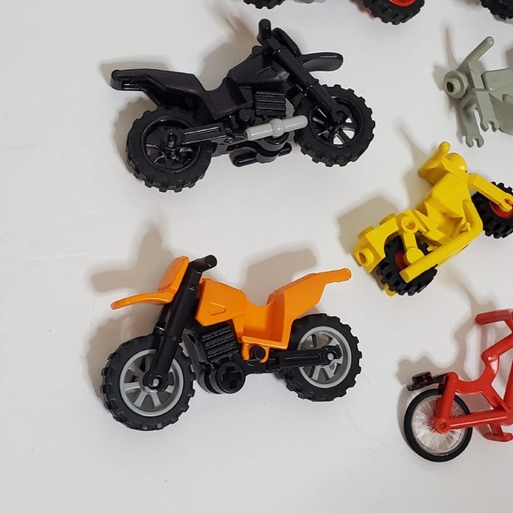Lego lot of 6 motorcycles and 3 bicycles Multicolored Misc Items Great Condition - Picture 2 of 3